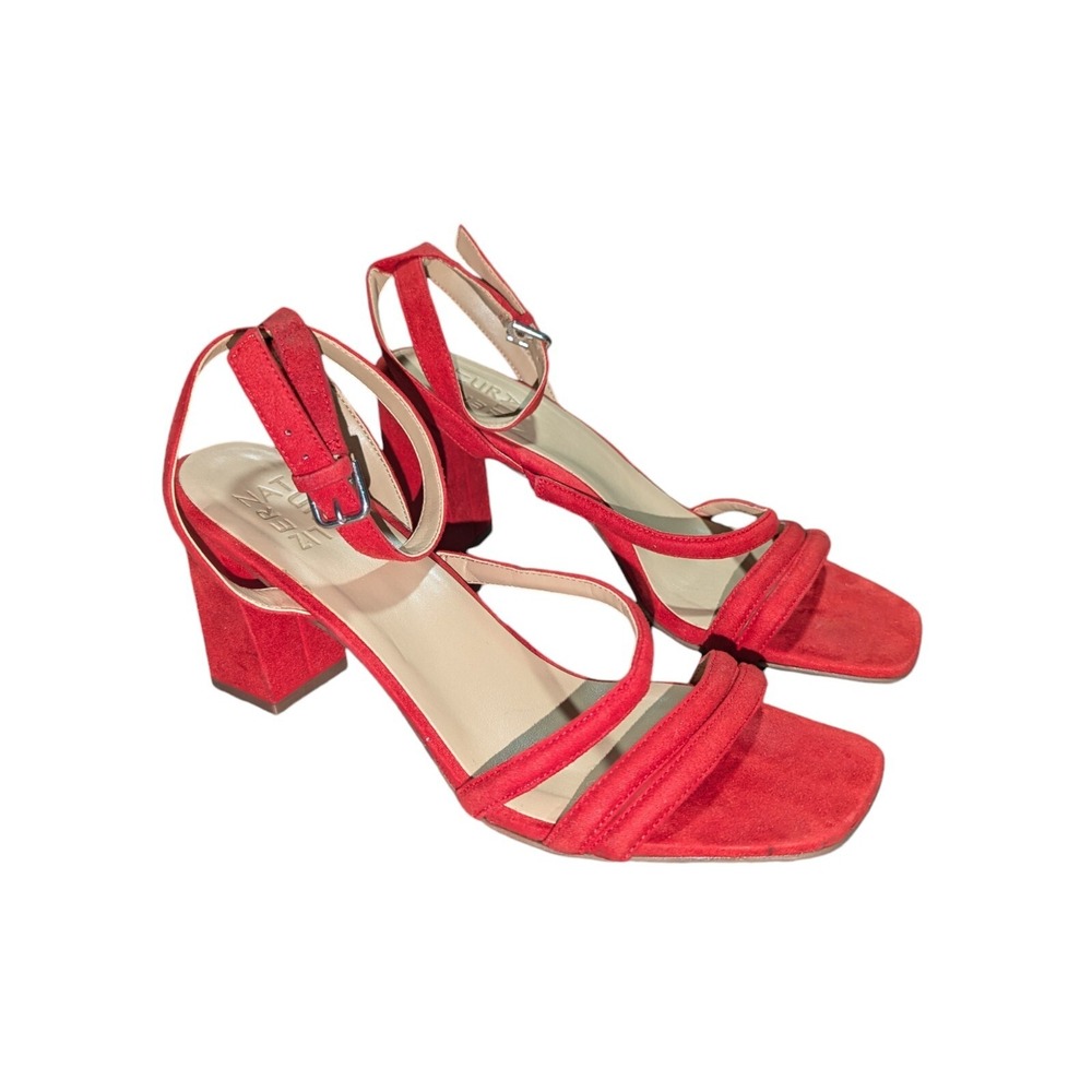 Women's Naturalizer, Rizzo Strappy Heel Hot Sauce Red. Size 9M US. B2